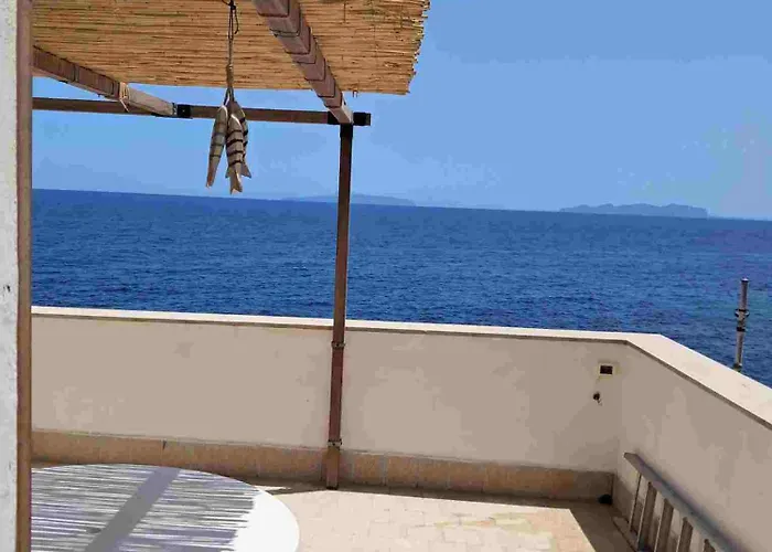 Dimora Tipica Vista Mare Апартаменты Мареттимо