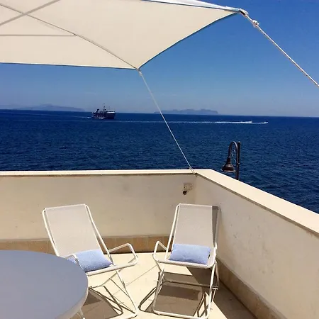 Lägenhet Dimora Tipica Vista Mare *